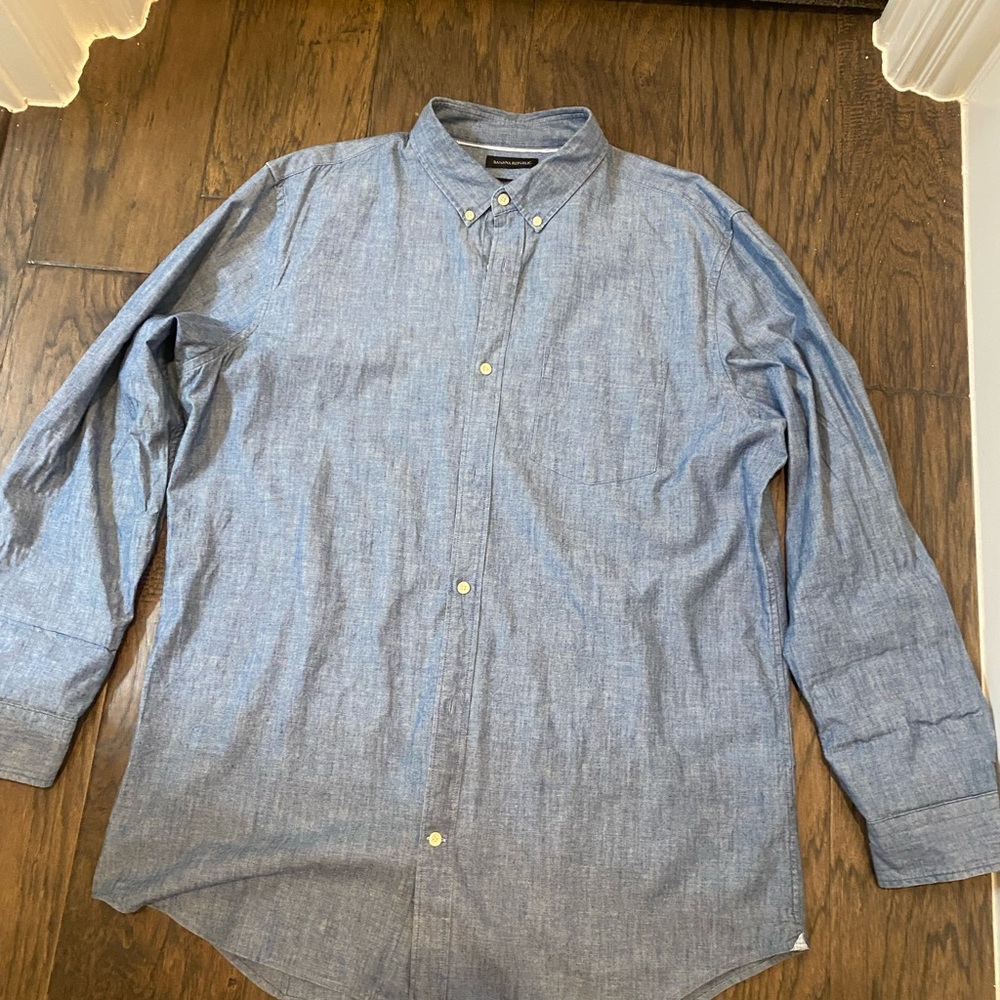 Banana Republic Long Sleeve XL Shirt